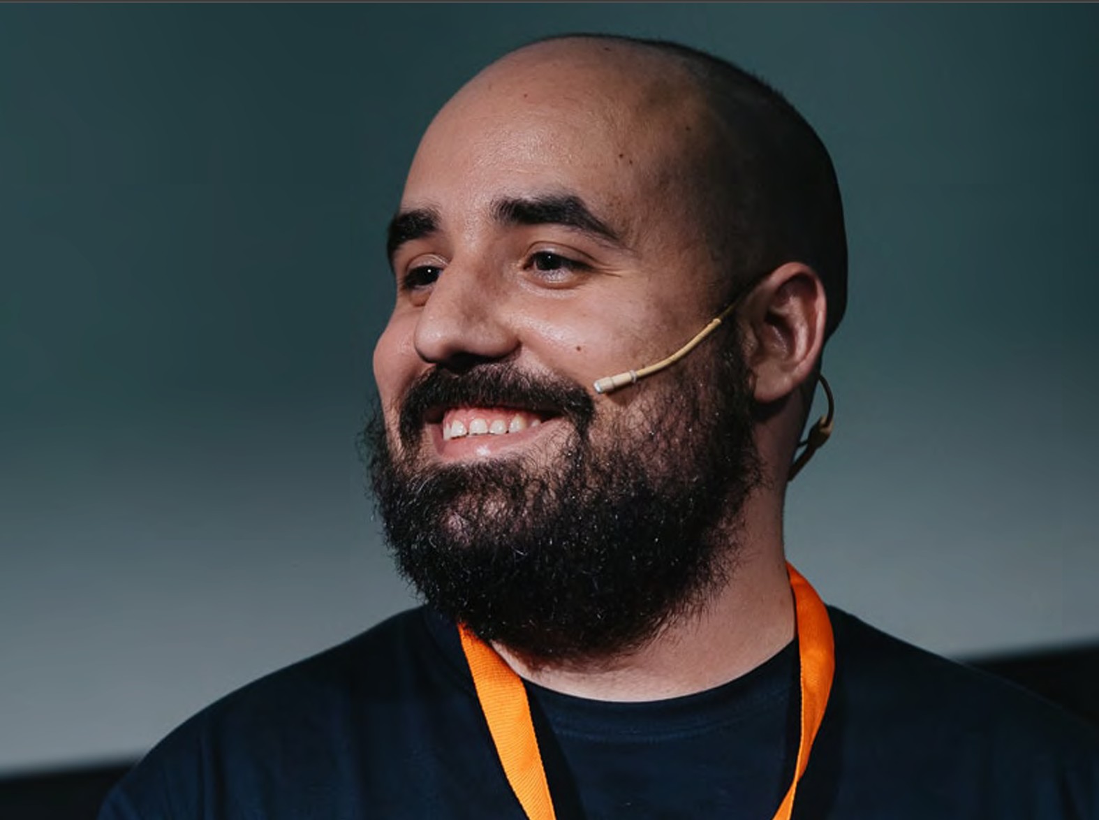 A portrait picture showing the Good, so the secure developer talking about how he ensures secure software development